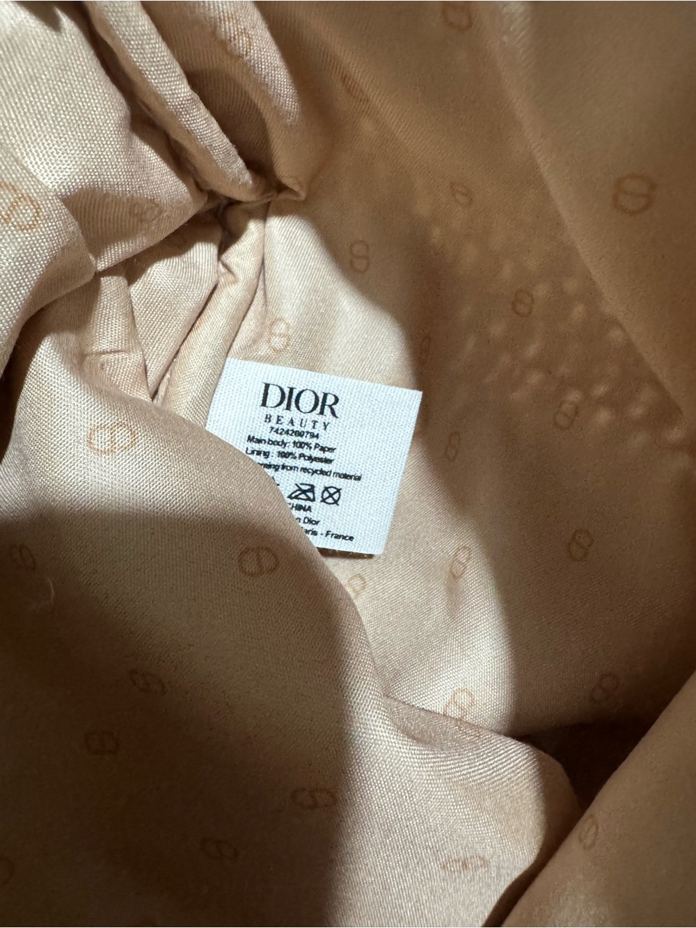 Dior Beute Natural Raffia Tote with Matching Pouch - Picture 5 of 10